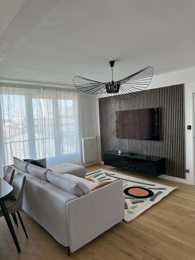 Appartement De Charme Sur Les Toits De Boulogne ! Екстер'єр фото